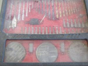 lot 397 image: Flat bits- drill bits and more bits
