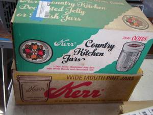 lot 420 image: Wide mouth  mason jars with lids-  box of random mason jars all sizes