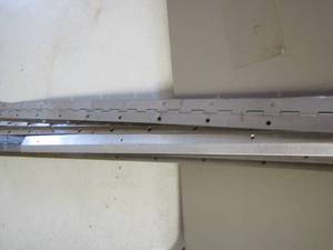 lot 458 image: Door hinges brackets