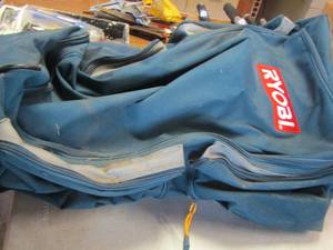 lot 462 image: Large ryobi tool bag