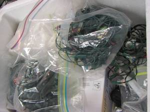 lot 539 image: Styrafoam tote of Christmas lights
