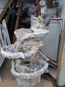 lot 546 image: Concrete Beaver water fall fountain