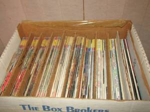lot 595 image: Handyman magazines years 1987-1995