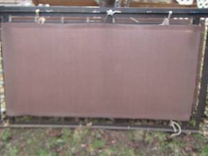 lot 643 image: trundle bed