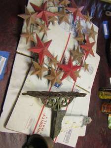 lot 16 image: Pink metal star dcor- light house bell