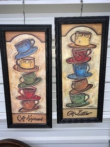 lot 80 image: wall decor