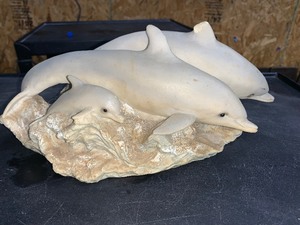 lot 73 image: Dolphin figurine