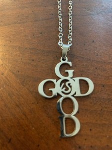 lot 40 image: Faith based necklace
