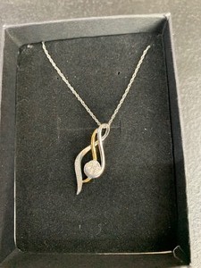 lot 79 image: 18Ksilver