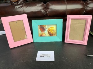 lot 131 image: Shabby Chic