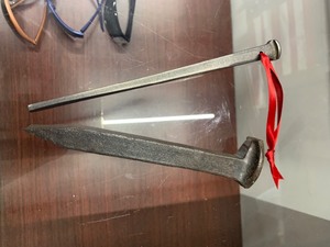 lot 168 image: metal spkes