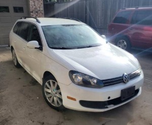 lot 1 image: 2010 Volkswagen Jetta TDI Sports Wagon 180822 Miles