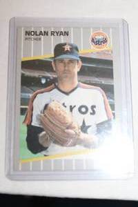 lot 231 image: 1989 Fleer Baseball #368 Legend Nolan Ryan Trading Card