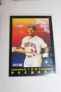 lot 232 image: 1991 Fleer Baseball #1 of 12 Legend Kirby Puckett Trading Card