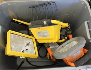 lot 253 image: Industrial Lighting Lot
