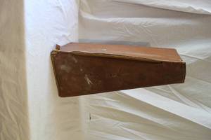 lot 198 image: Vintage Meat Scale