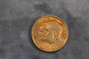 lot 148 image: Way Cool 1936 Texas Centennial HeadsTails Lucky Coin