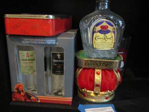 lot 726 image: captain Morgan whiskey glasses qty 4 - empty crown royal battle crown royal crown