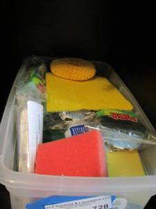 lot 728 image: sponges - scrubbers- brillo pads all new