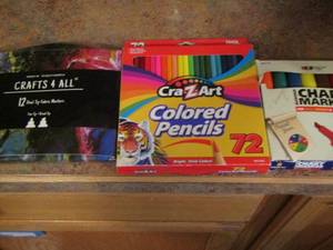 lot 767 image: markers - binders