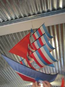lot 786 image: red-white-blue sailing ship