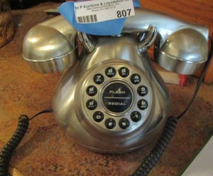 lot 807 image: silver flash  redial home phone
