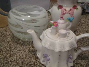 lot 828 image: pink bow vase - tea pot - blown glass bowl