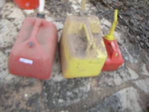lot 996 image: 3 gas cans