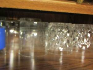 lot 863 image: Whiskey glasses, purple- blue dcor glasses