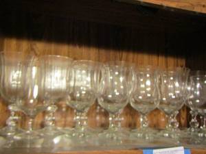 lot 864 image: wine & champagne glasses qty 13