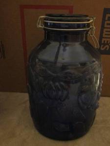 lot 875 image: Large glass fruit design canister blue glass