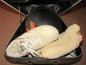 lot 955 image: Bollinger bowling ball in case with shoes size 8- sweat towel