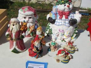 lot 960 image: snowman Santa cookie jars- glass ornaments