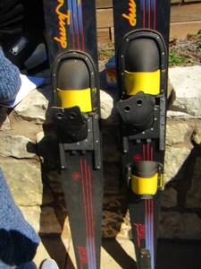 lot 1051 image: CUT & JUMP SKIS