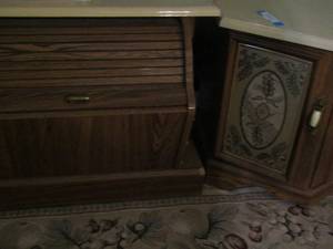 lot 703 image: set of 3 Living room tables- 1st table size 212522- 2nd table size 1924-- 3rd table size 165230