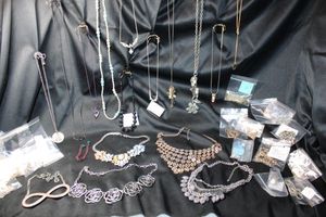 lot 207 image: (25) Assorted Necklaces. Varying designs, styles, materials and conditions