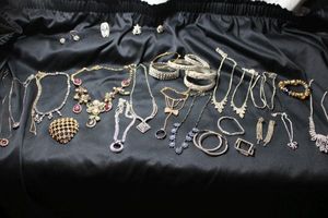 lot 245 image: (30) Selection of rhinestone and crystal jewelry. Includes necklaces, rings, earrings plus. Various styles, ages and materials