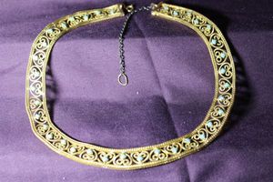lot 352 image: 12K Gold Filled and prong set glass faux Turquoise vintage collar necklace