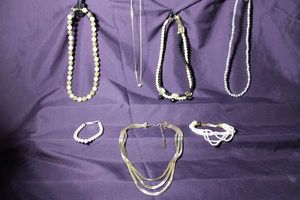 lot 360 image: (7) Signed Napier jewelry selection. All pieces marked.