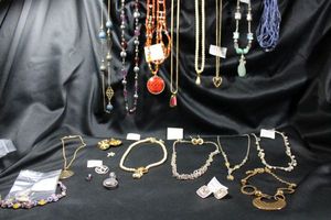 lot 307 image: (20) Signed Avon jewelry selection. All pieces marked.