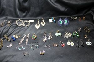 lot 312 image: (29) Pairs of Lever Back earrings. Assorted styles. Several are dichroic glass.