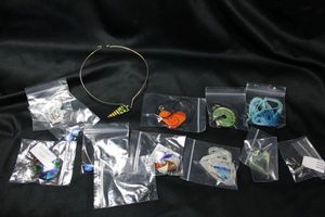lot 275 image: (12) Dichroic Glass jewelry selection