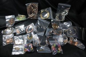 lot 279 image: (30) Copper and Brass jewelry selection. All non-magnetic.