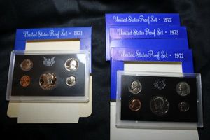 lot 393 image: Coins Proof Sets - (1) 1971 and (3) 1972