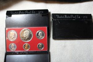 lot 397 image: Coins Proof Sets - (2) 1976