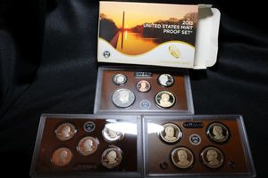 lot 420 image: Coins Proof Sets - (1) 2013 Presidential $1 Coin set, Proof set, and Quarter Set