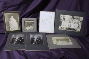lot 187 image: Antique Pictures