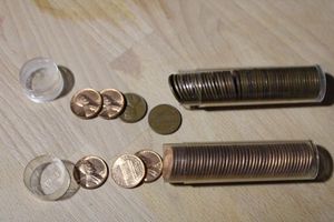 lot 200 image: (1) Roll Uncirculated Pennies 1962D, and (1) Roll of 1959D (some BU)