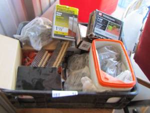lot 43 image: Lot of nails and screws