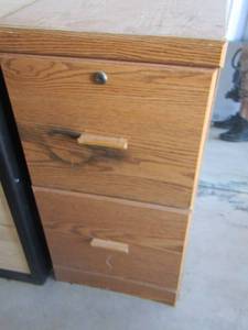 lot 46 image: 2 drawer wooden filing cabinet